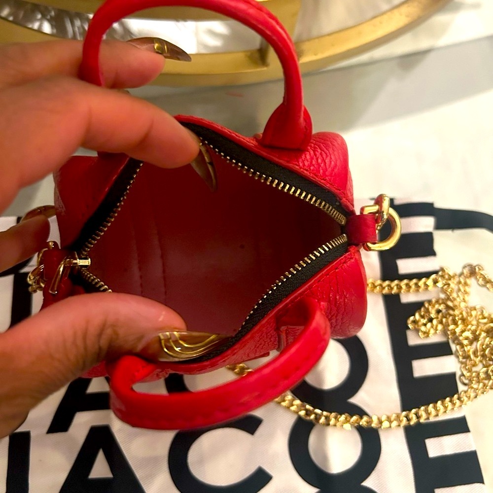 Marc Jacobs Nano Duffle – True Red Giftable Designer Mini Bag - Picture 4 of 5